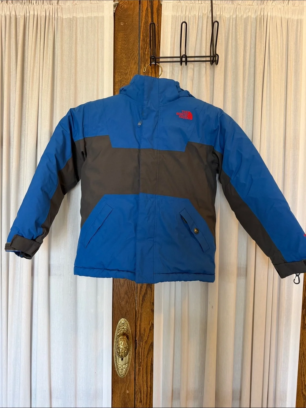 The North Face Blue Gray Hyvent All Weather Winter Jacket